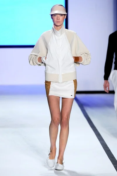 Look 33